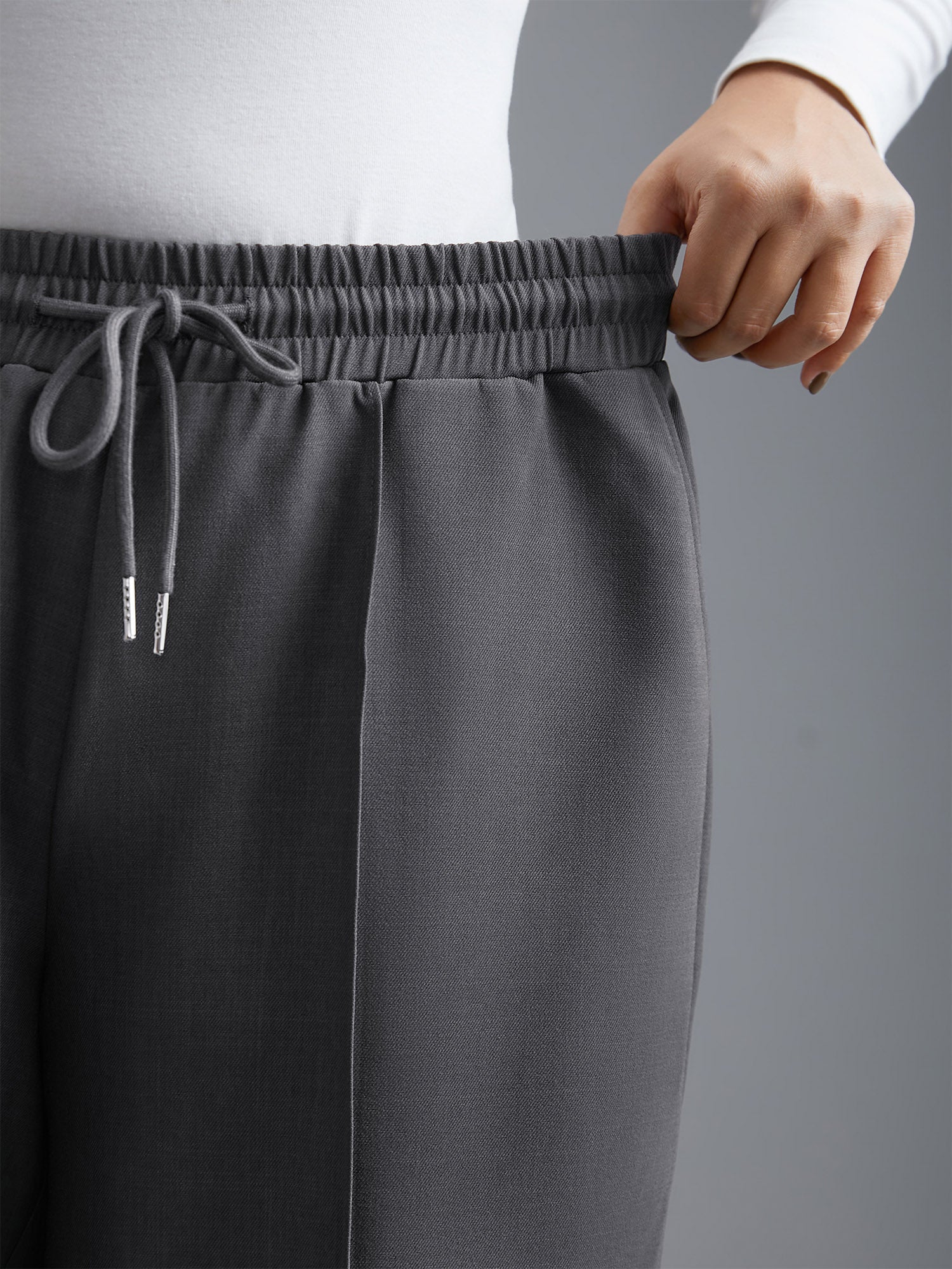 Elastic Waist Plicated Detail Slant Pocket Pants