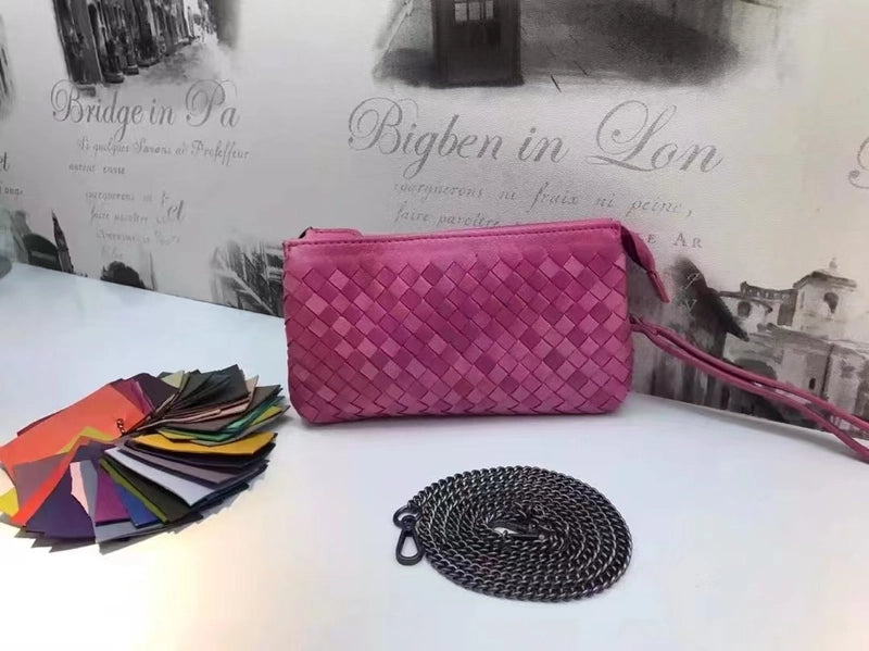 Women's Medium Leather Solid Color Vintage Style Classic Style Weave Square Zipper Crossbody Bag