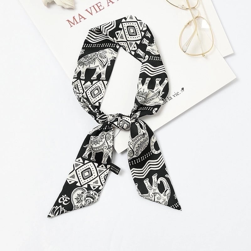 Women's Sweet Polka Dots Heart Shape Satin Printing Silk Scarves