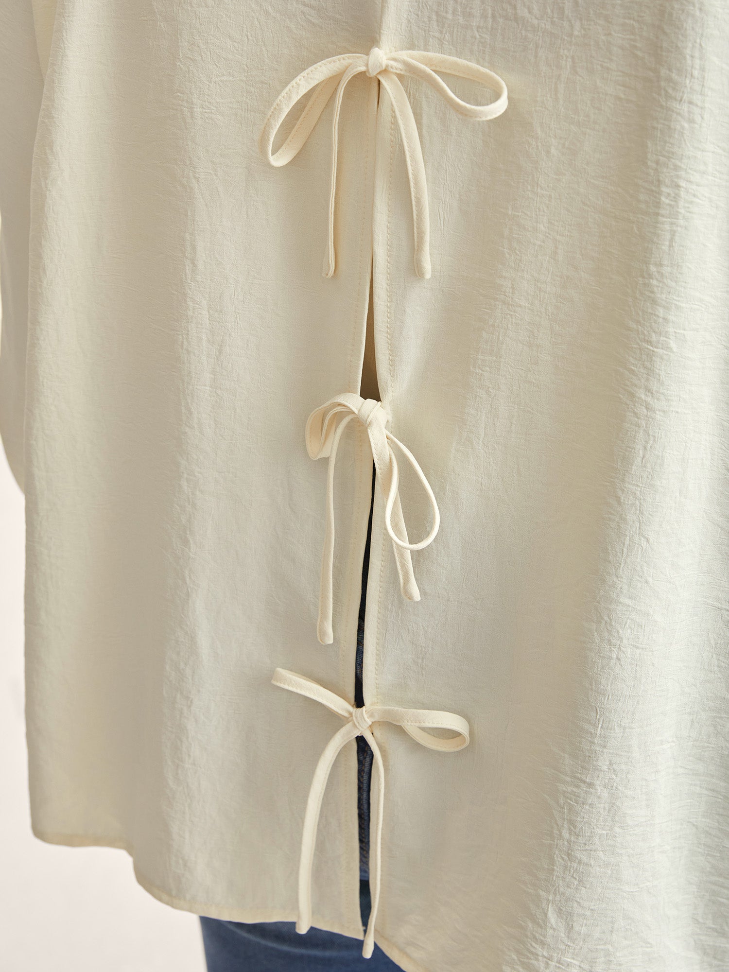 Bow Back Button Placket Solid Blouse