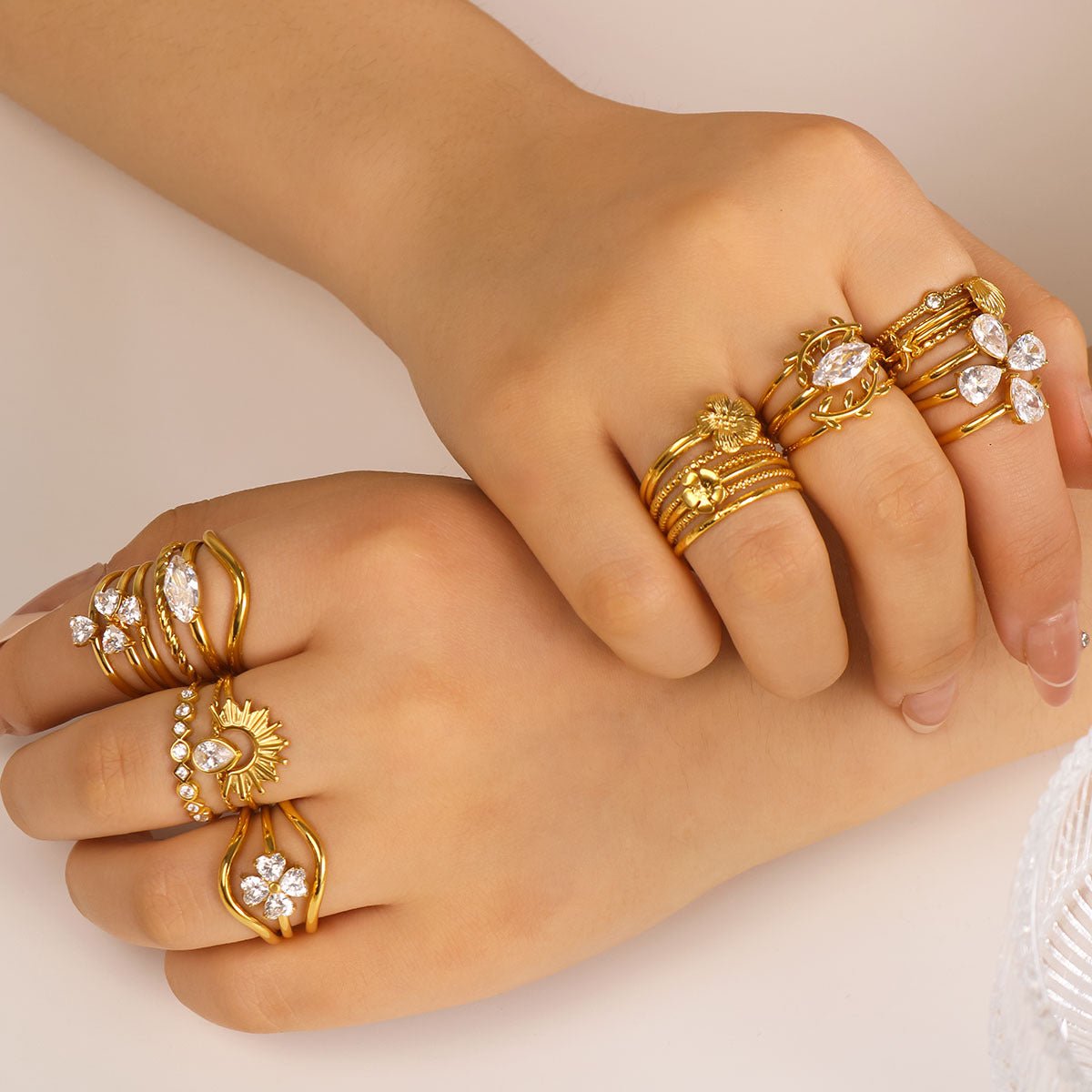 Zircon Love Four-Leaf Flower Stainless Steel Ring Female Design Niche Versatile Ring