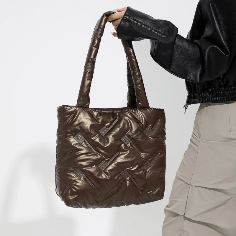 Women's All Seasons Pu Leather Solid Color Streetwear Square Zipper Shoulder Bag