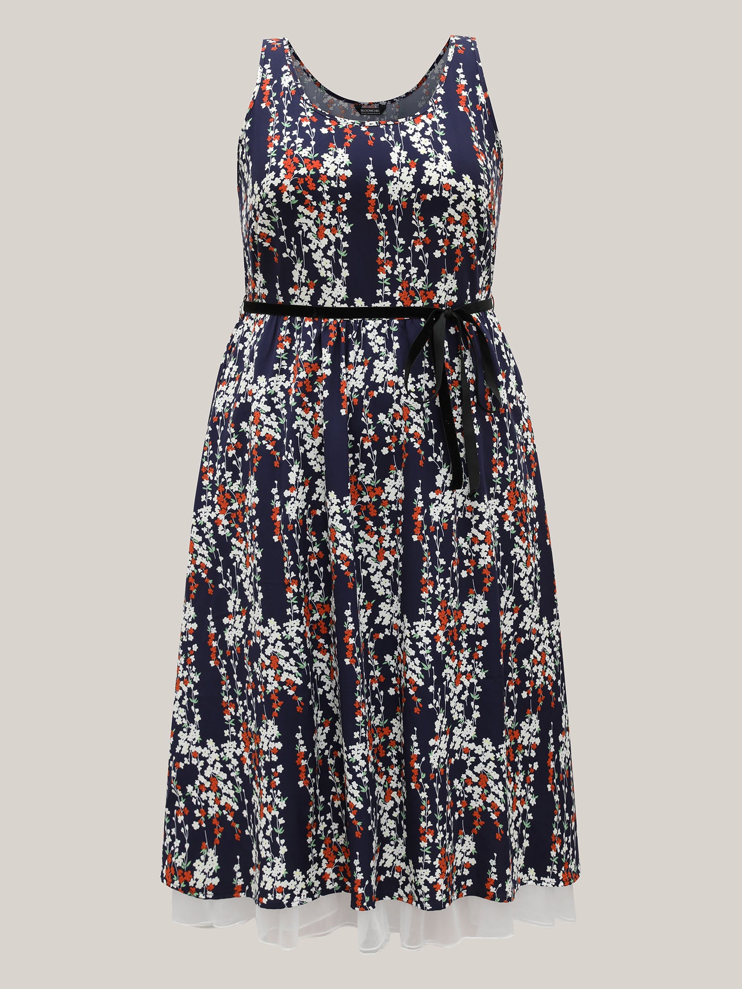 Ditsy Floral Print Lace Hem Midi Dress