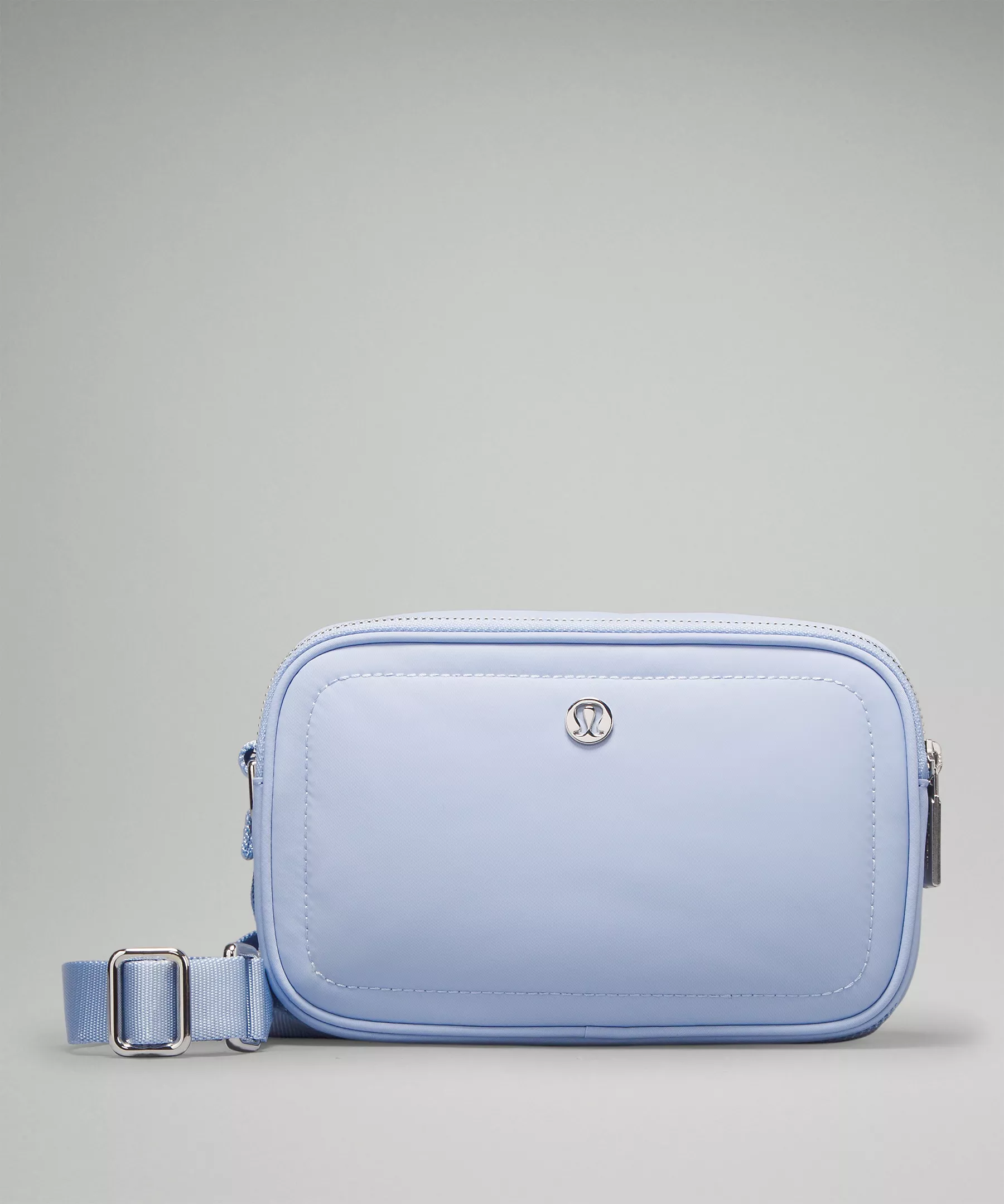 lululemon Crossbody Camera Bag 2L