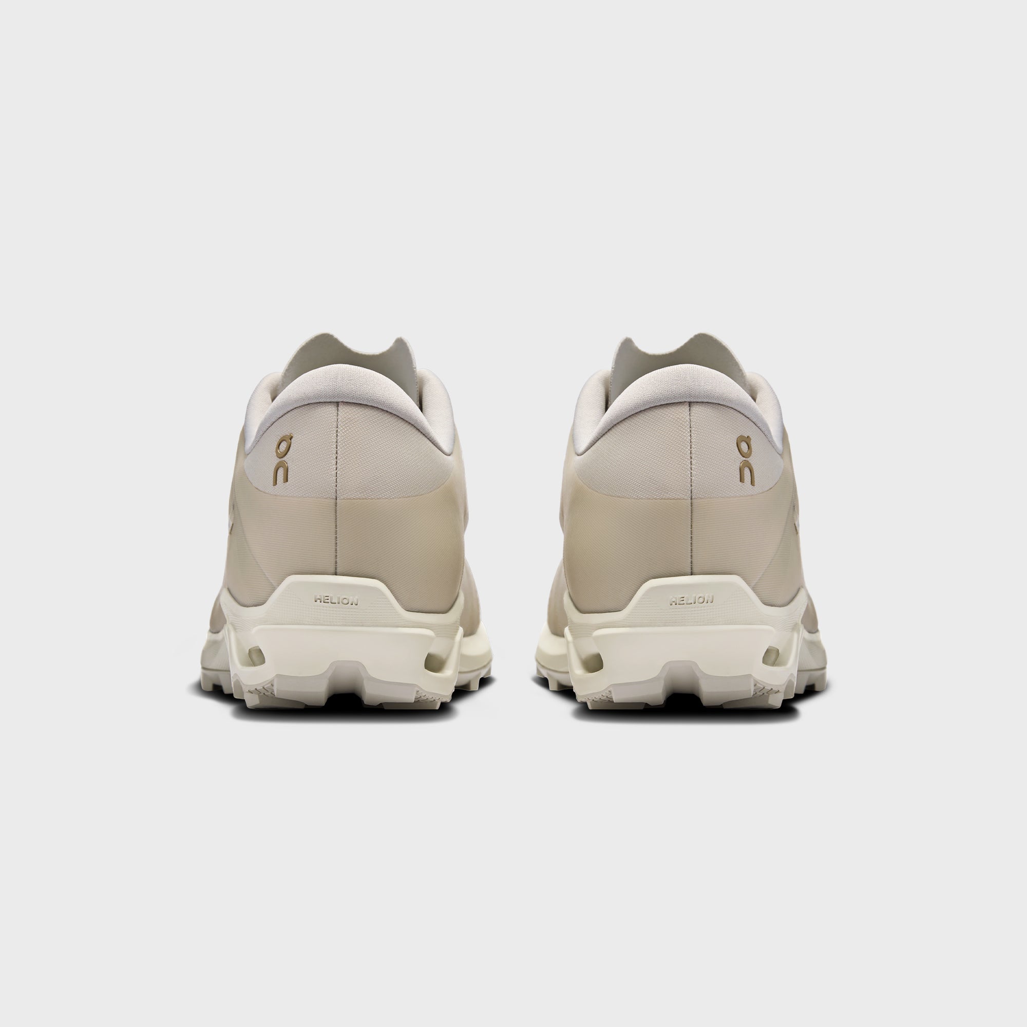 On Running x Post Archive Faction WMNS Cloudventure Peak - Ice / Moon
