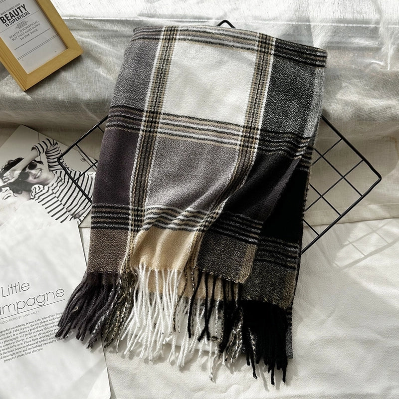 Unisex Casual Minimalist Lattice Imitation Cashmere Tassel Scarf