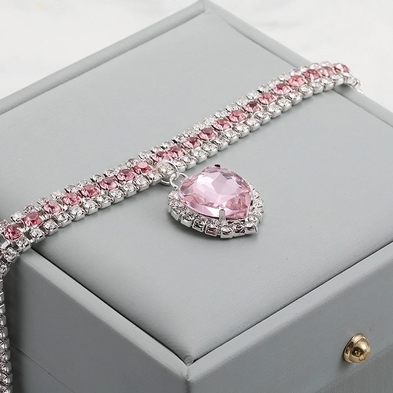 Luxurious Rhinestone Heart Shape Pet Collar