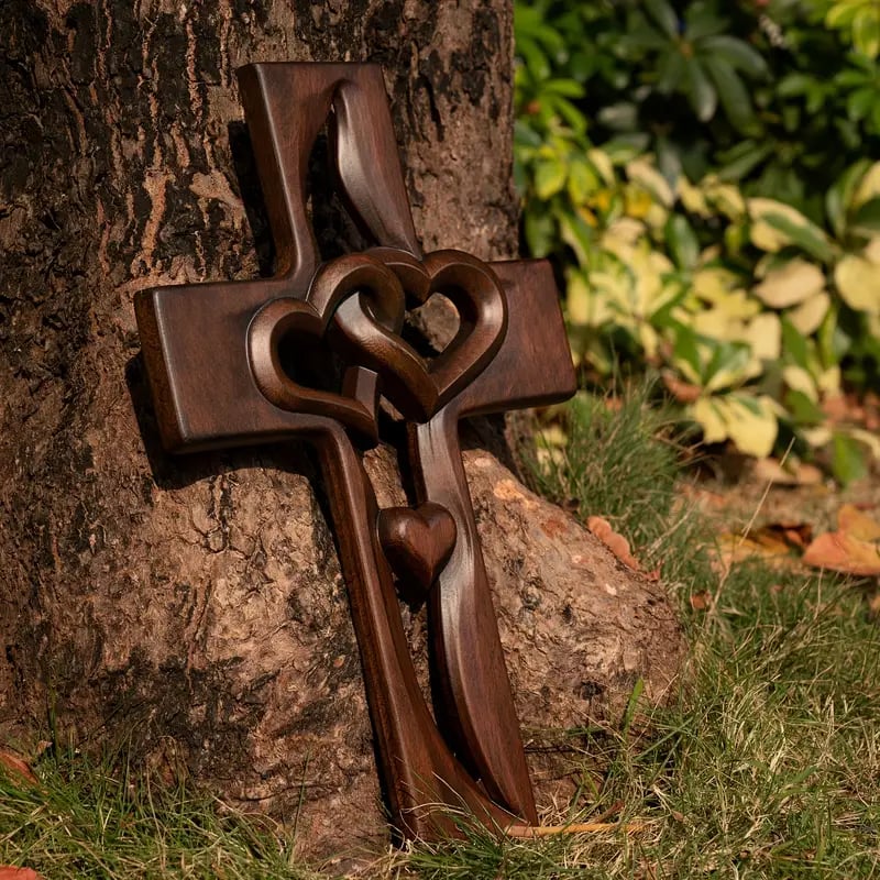 🔥Last Day Special Sale 49% OFF-❤️Intertwined Hearts Wooden Cross