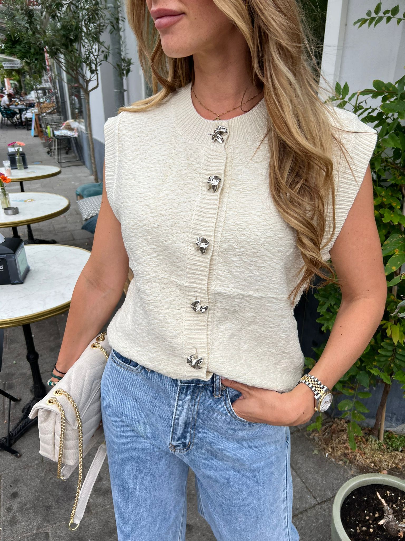 Bo knitted gilet silver button beige