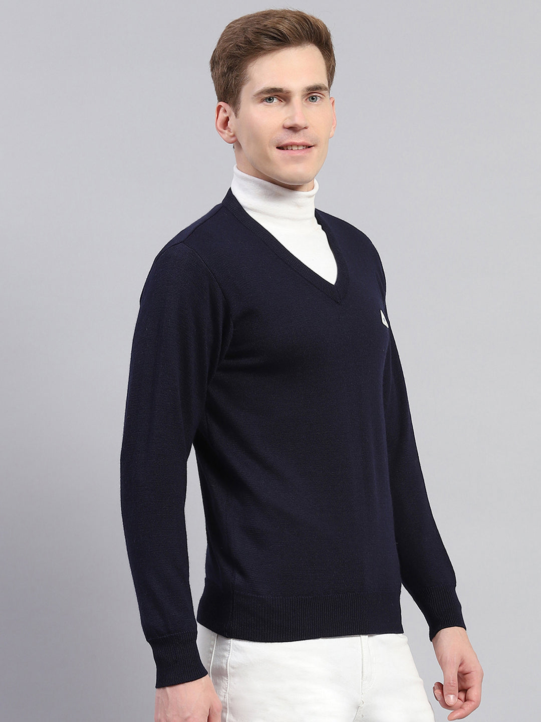 Men Navy Blue Solid V Neck Full Sleeve Pullover