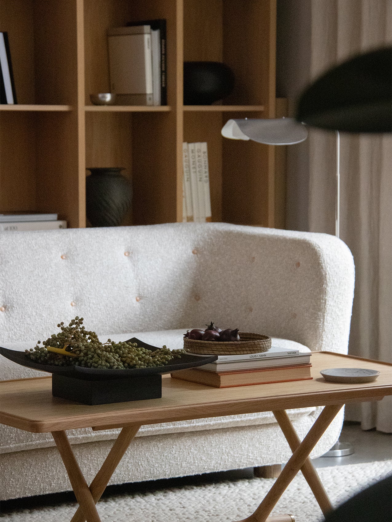 Jger Lounge Table