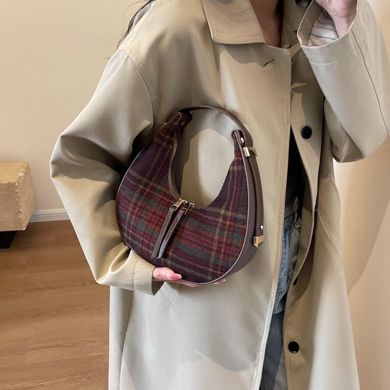 Women's Woolen Lattice Classic Style Sewing Thread Dumpling Shape Zipper Shoulder Bag