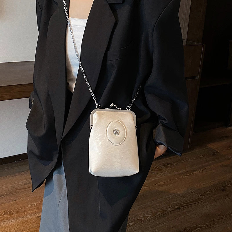 Women's Small Pu Leather Solid Color Streetwear Square Lock Clasp Shoulder Bag Crossbody Bag Chain Bag