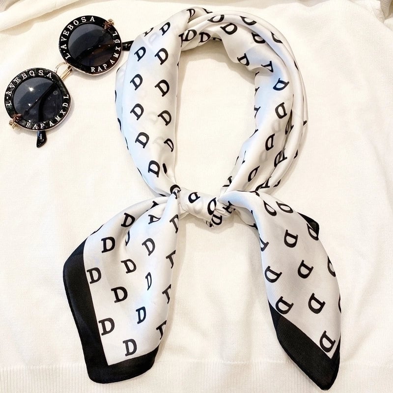 Women's Elegant Geometric Polyester Printing Silk Scarf