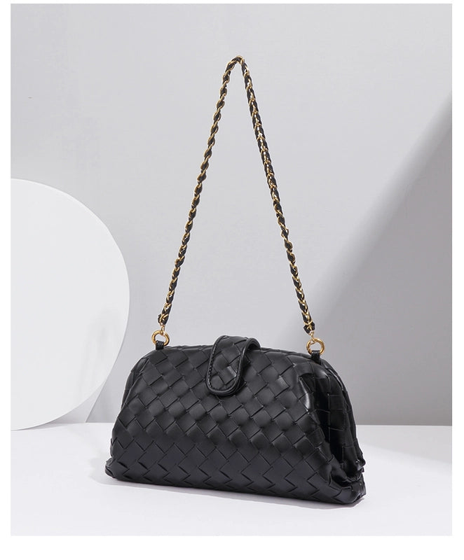Women's Small Pu Leather Solid Color Elegant Dumpling Shape Magnetic Buckle Straw Bag