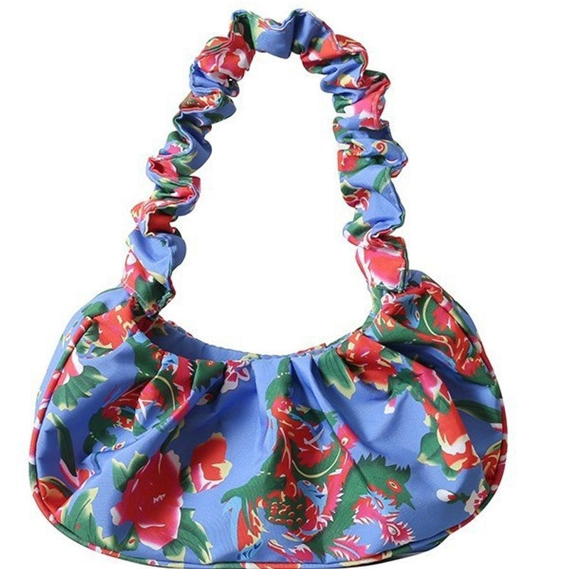 Women's Medium Pu Leather Rainbow Streetwear Pillow Shape Magnetic Buckle Underarm Bag