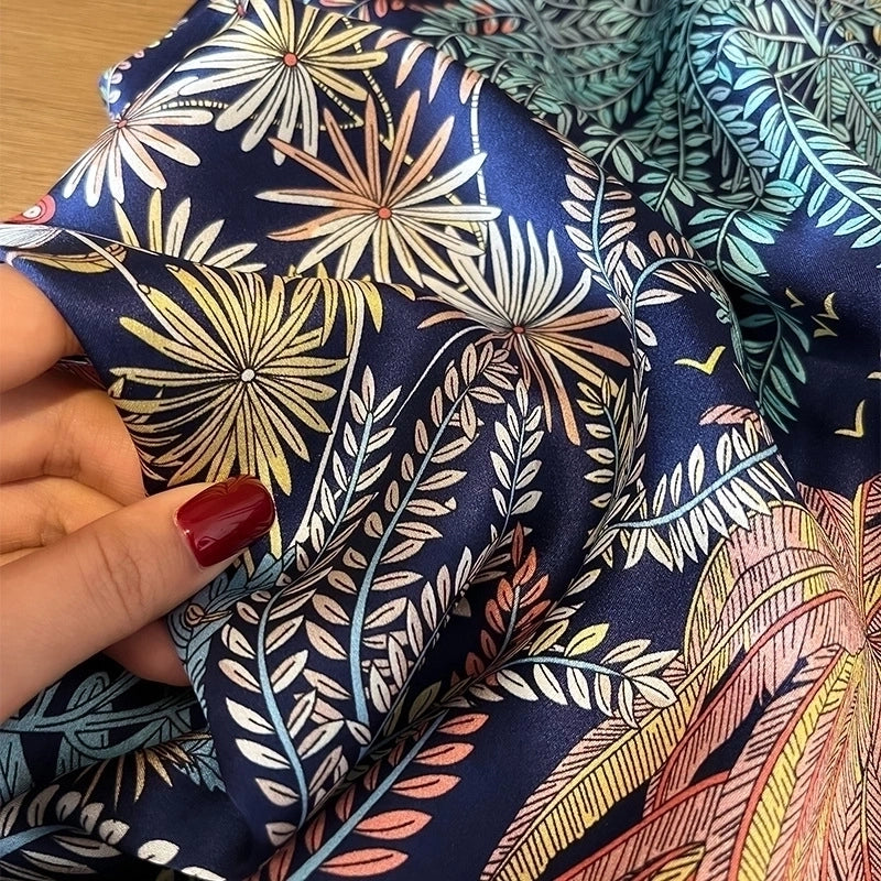 Women's Elegant Plant Silk Printing Silk Scarf
