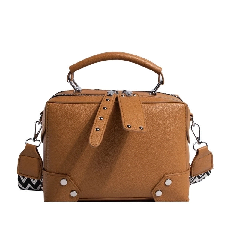 Women's Small Pu Leather Waves Solid Color Streetwear Square Zipper Square Bag