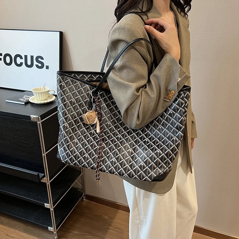 New Arrival Dog Teeth Shopping Bag Ladies Work Commuter Bag Large Capacity Totes 2024 Autumn New Women's Bags