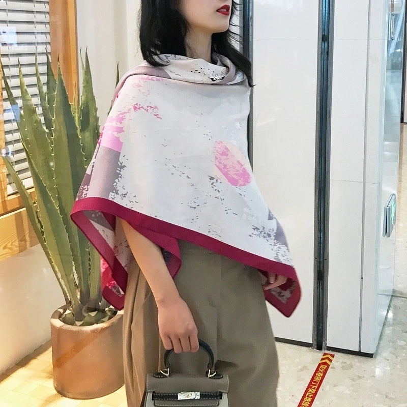 Women's Elegant Minimalist Plant Polyester Silk Scarf