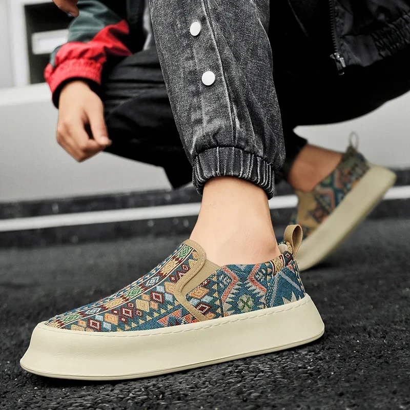 flats Ethnic Style Print Canvas Shoes for Men Designer Platform Loafers Breathable Casual Sneakers Slip-On Men's Espadrilles Shoes