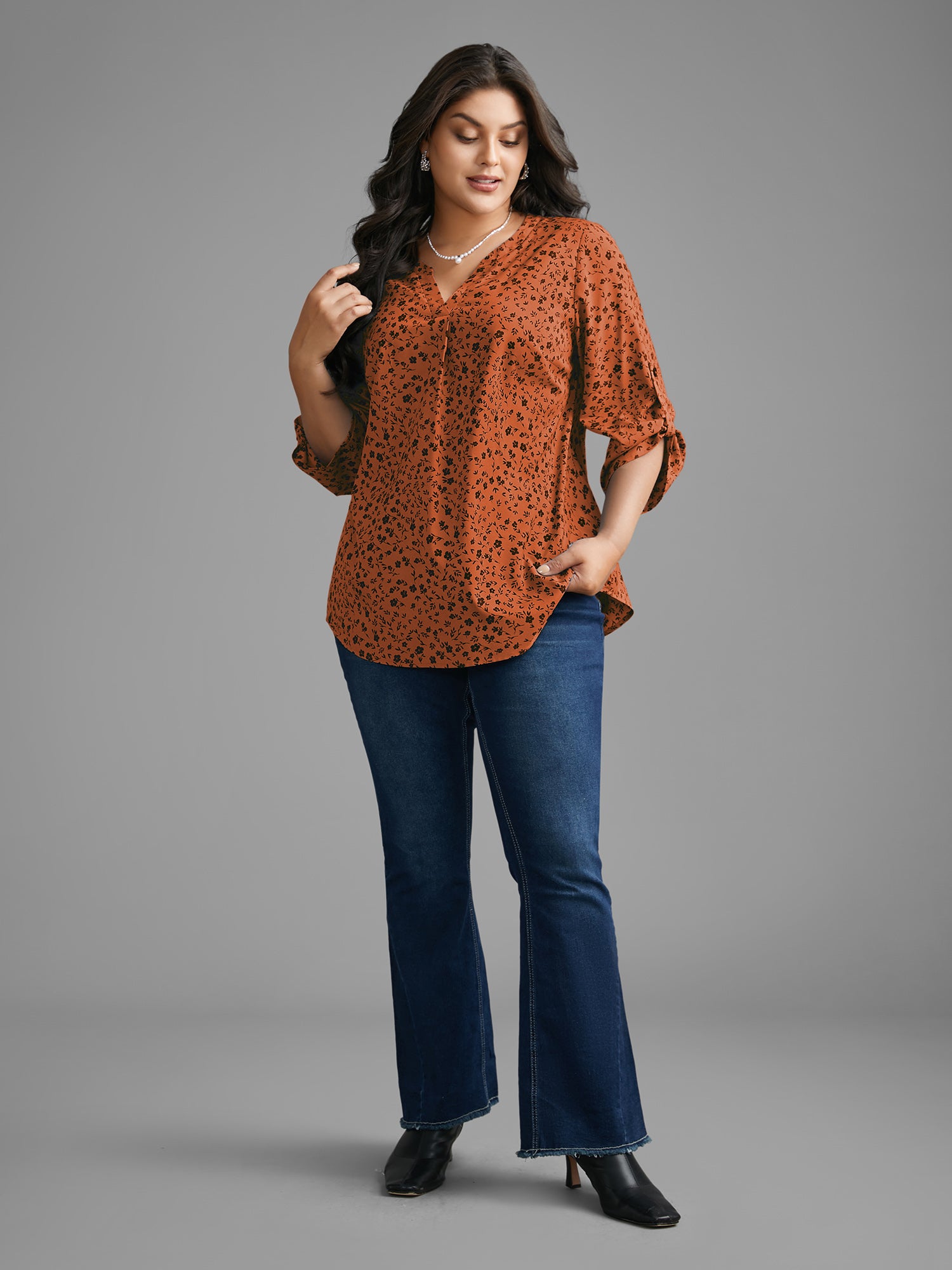 Ditsy Floral Button Cuff Sleeve Pleated Blouse