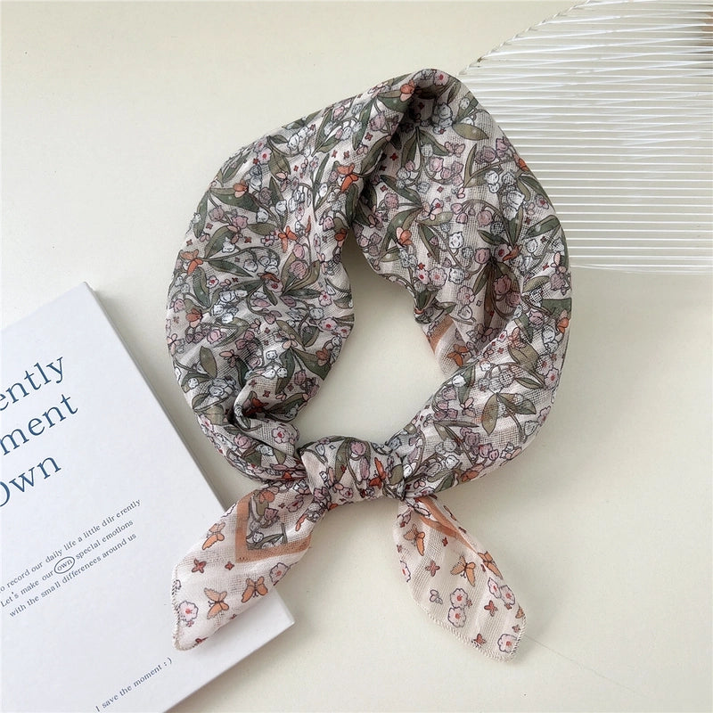 Women's Cartoon Style Cute Sweet Ditsy Floral Cotton And Linen Kerchief
