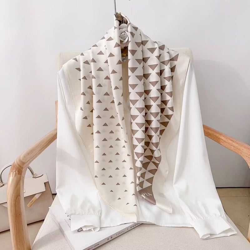 Women's Vintage Style Streetwear Printing Polyester Silk Scarf