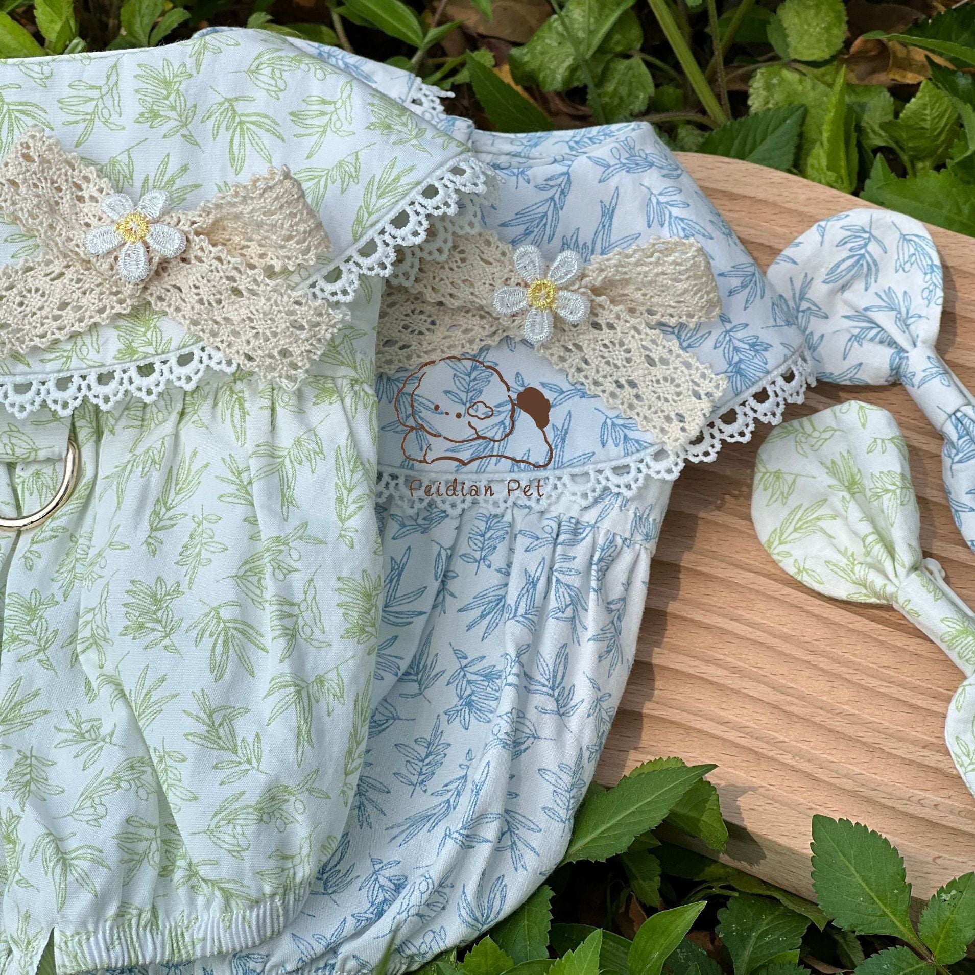 Leaf Printed Dog Dress with Hair Clip