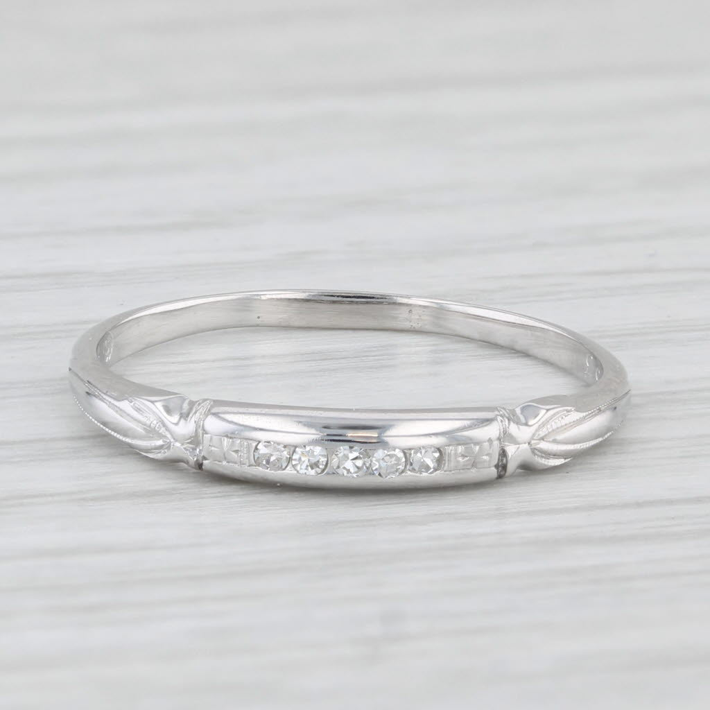 Vintage Diamond Ring 18k White Gold Size 7.25 Wedding Band Stackable