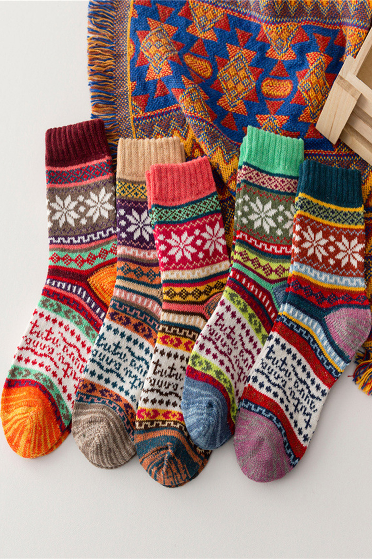 Ethnic Knitted Thick Needle Retro Socks