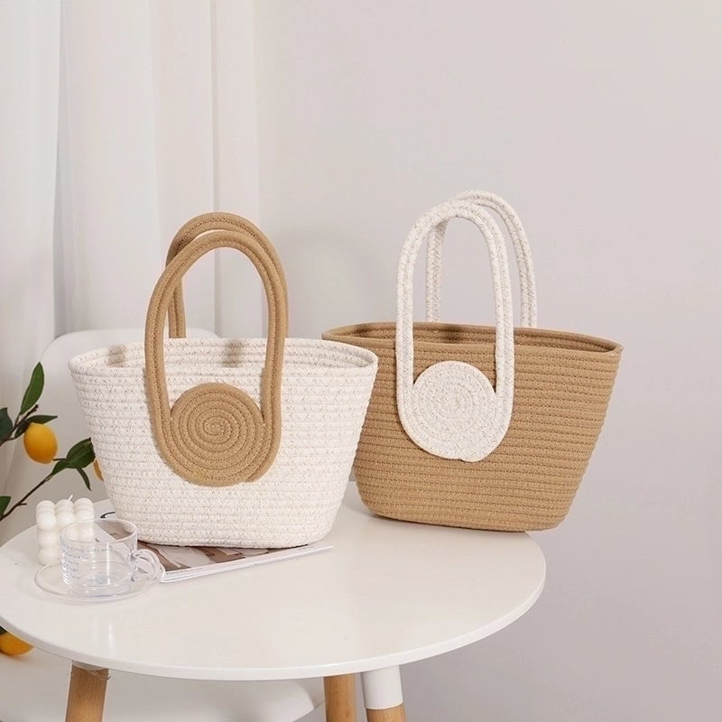 Women's Medium Straw Color Block Vintage Style Square Open Straw Bag