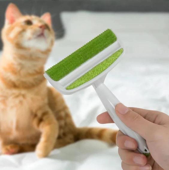 Manual Mini Double Head Sofa Bed Seat Gap Cleaning Brush. Cat Hair Cleaning Brush