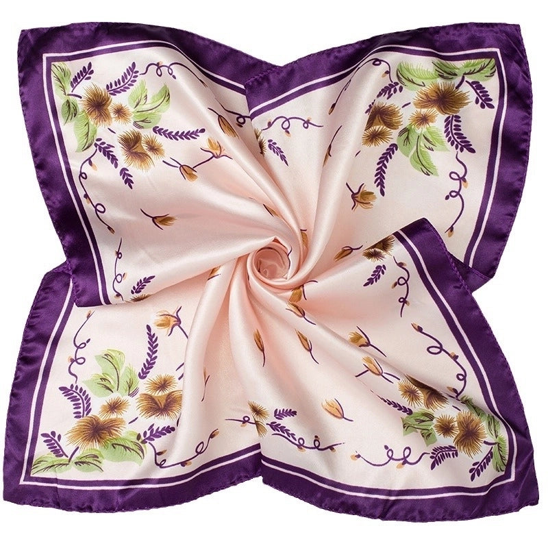 20 Pieces Light Luxury Fashion 50cm Small Square Scarf Chain Printing Scarf Women's Thin Neck Protection Scarf Cheap Scarf Gift