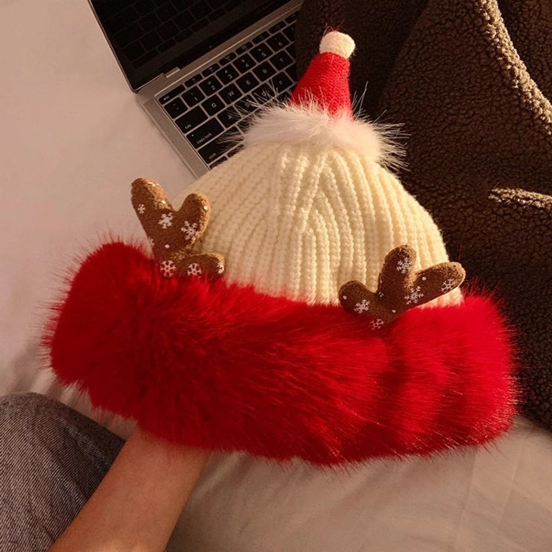 Women's Minimalist Elk Jingling Bell Snowflake Elk Wool Cap