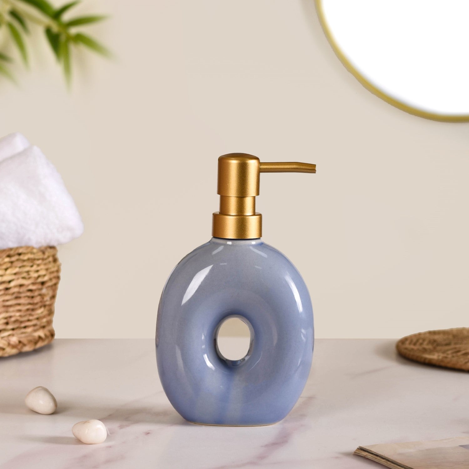 Modern Ceramic Bath Set of 2 Blue