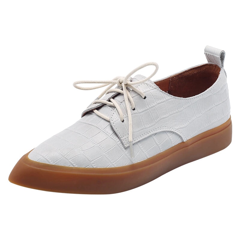 Handmade Leather Oxfords & Tie Shoes For Women in White/Black Point Toe Witch Style