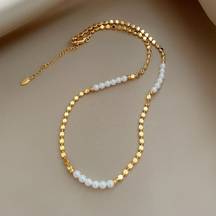 Aurora Pearl Link Necklace