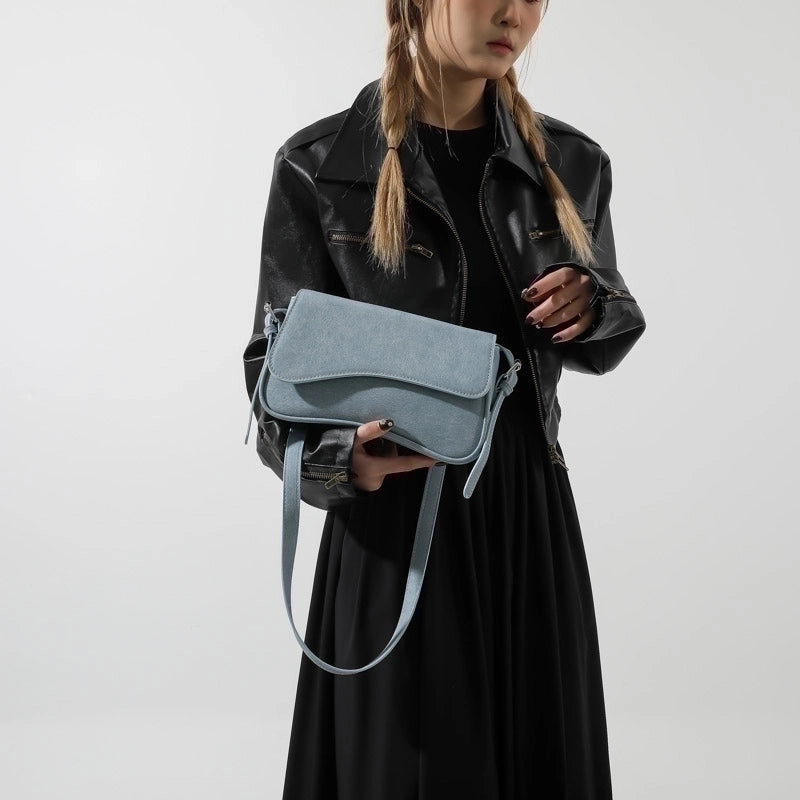 Women's Pu Leather Solid Color Vintage Style Classic Style Sewing Thread Square Flip Cover Crossbody Bag