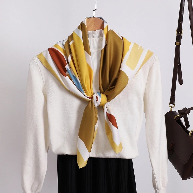 Women's Casual Vacation Minimalist Coconut Tree Satin Printing And Dyeing Flowers Silk Scarf