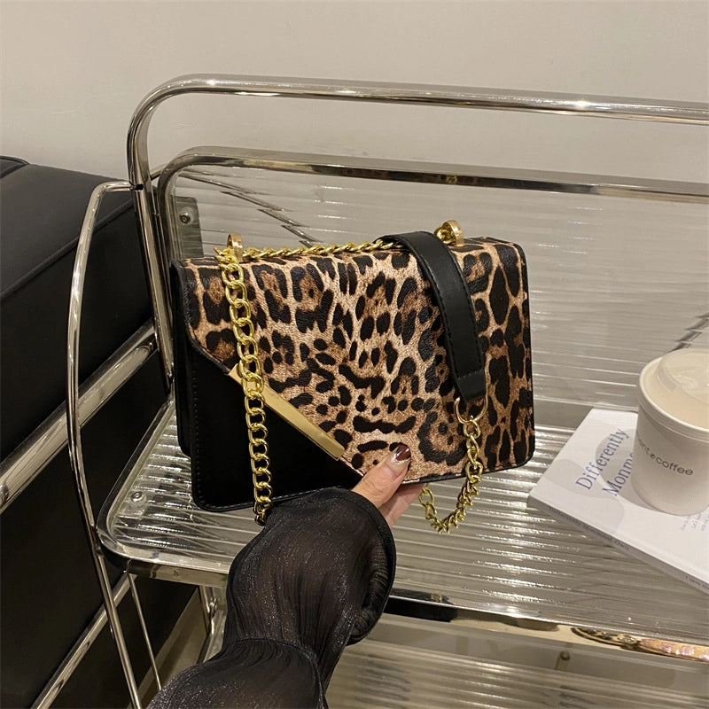 Women's Small Pu Leather Color Block Streetwear Square Magnetic Buckle Shoulder Bag