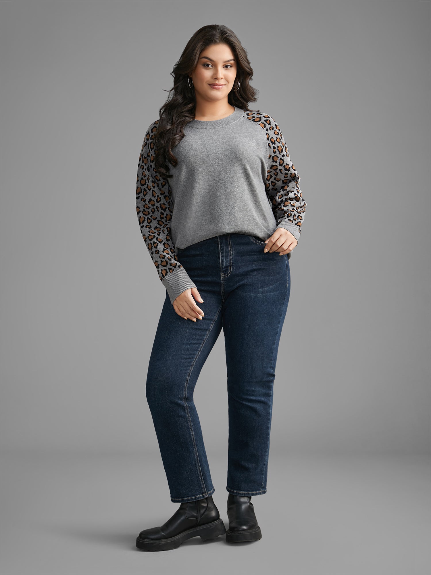 Leopard Print Raglan Sleeve Pullover