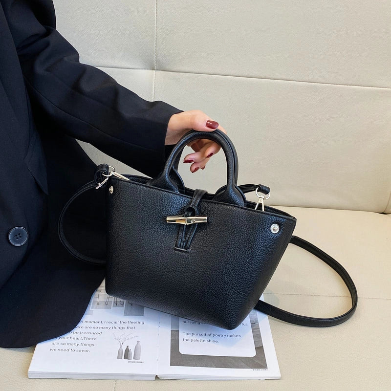 Women's Pu Leather Solid Color Classic Style Bucket Zipper Crossbody Bag