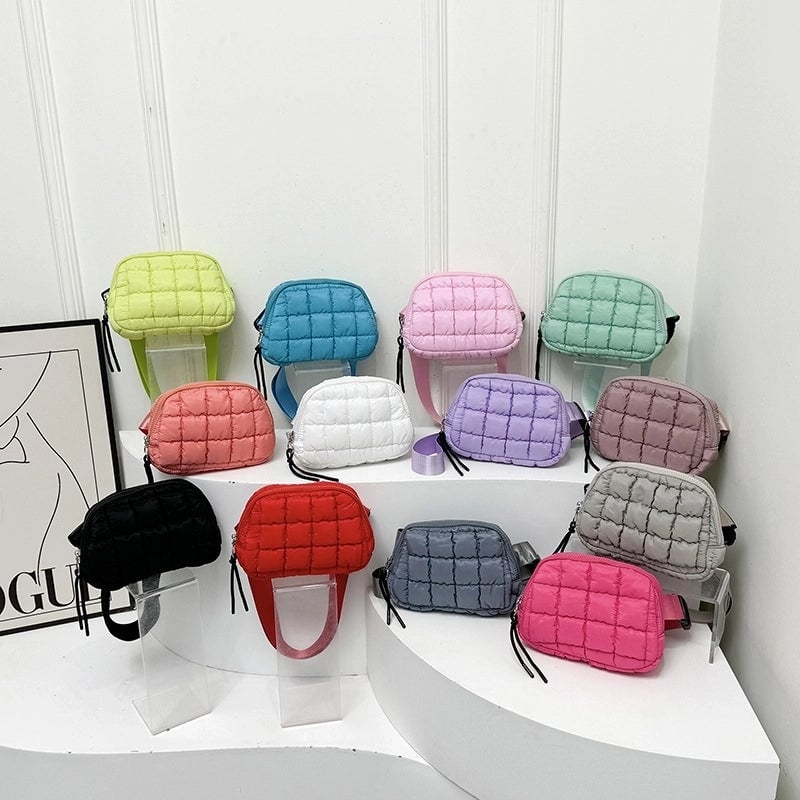 Women's Small Pu Leather Solid Color Elegant Square Zipper Crossbody Bag