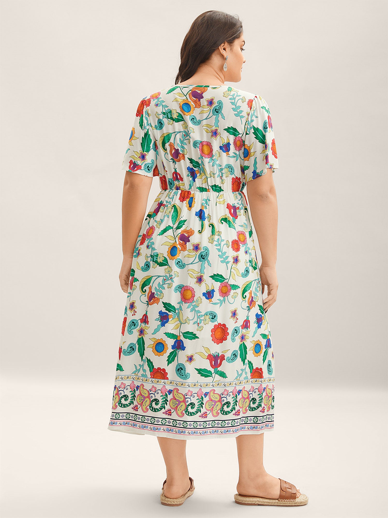 Sunkissed Floral V-Neck Pockets Midi Dress