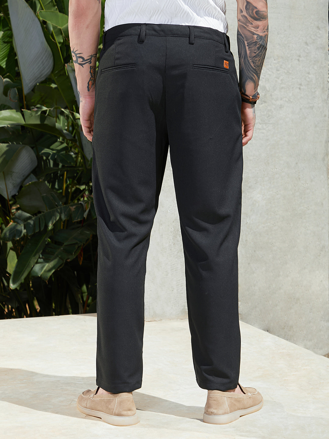 Tactile-Pleated Chino Trousers