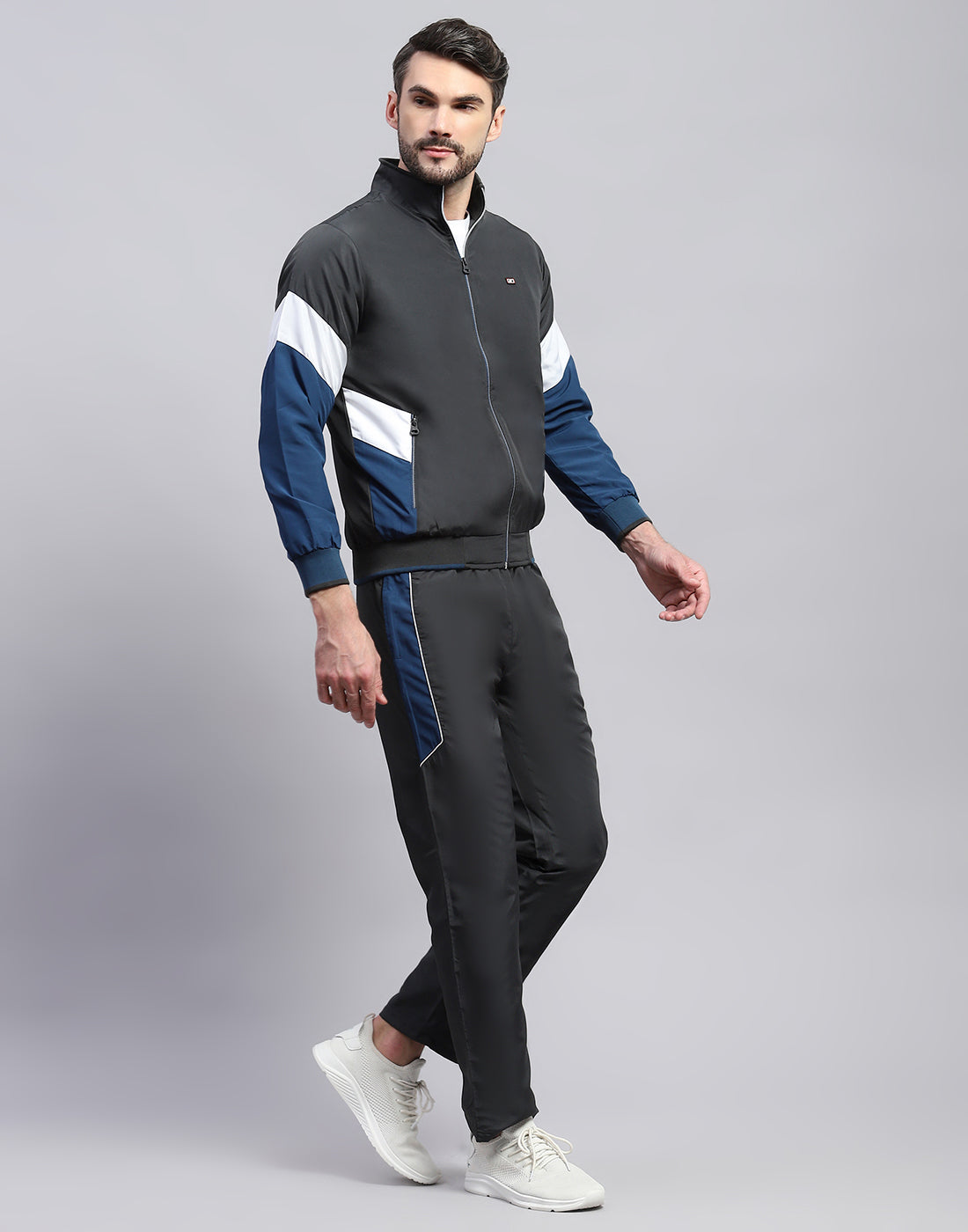 Men Grey Solid Band Collar Full Sleeve Winter Tracksuit