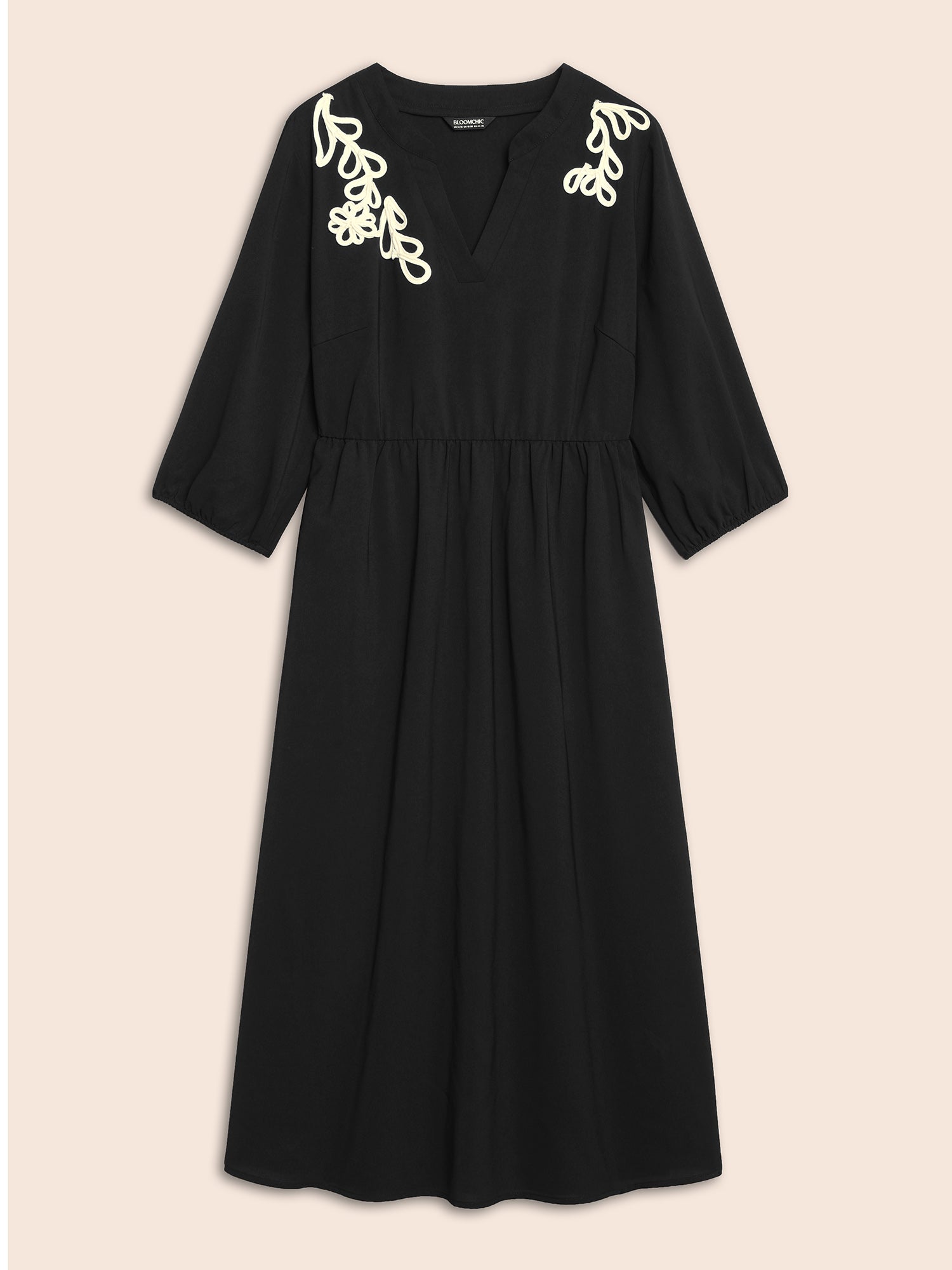 Notched Stereo Flower Design Midi Dress