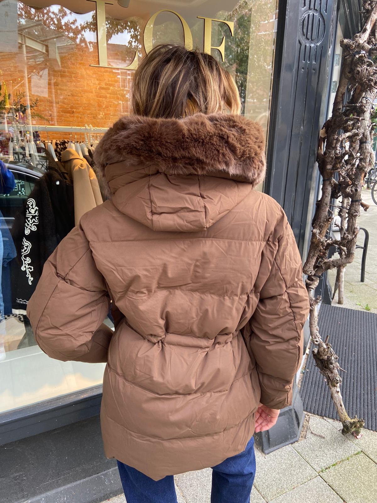 Maud Fake Fur Puffer Choco