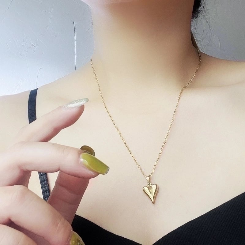 Titanium Steel Minimalist Polishing Heart Shape Pendant Necklace